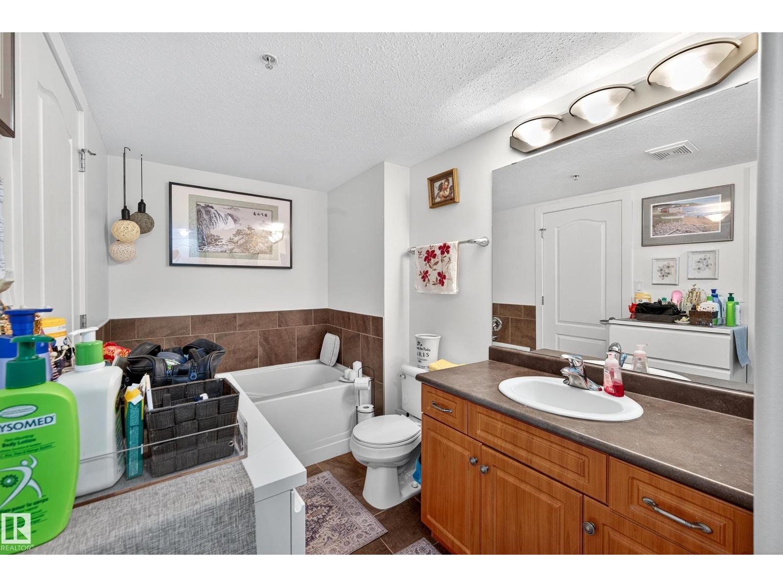 Photo 1 of 226 278 Suder Greens Dr Nw, Edmonton AB