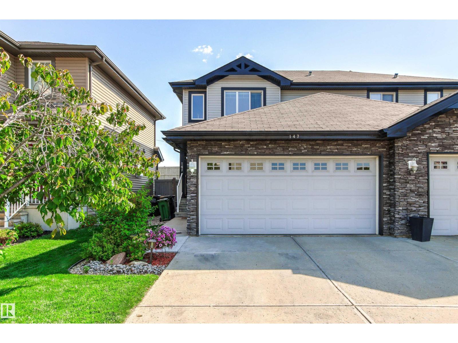 Photo 25 of 147 51 St Sw, Edmonton AB