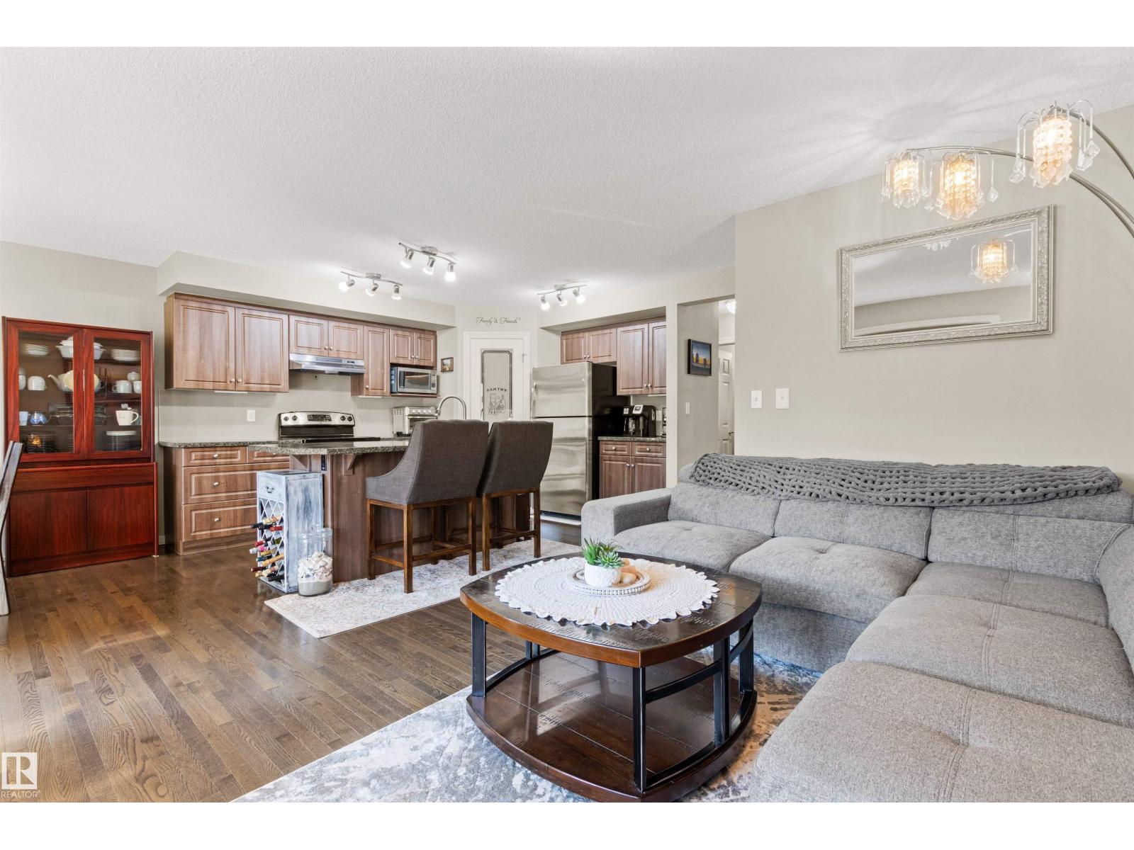 Photo 56 of 147 51 St Sw, Edmonton AB
