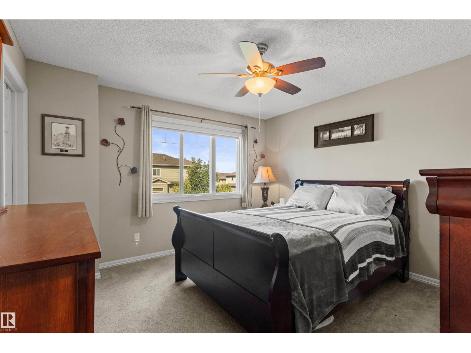 Photo 10 of 147 51 St Sw, Edmonton AB