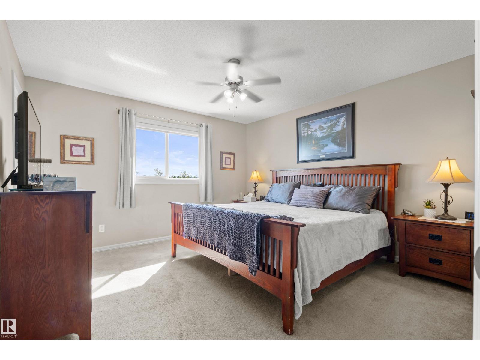 Photo 16 of 147 51 St Sw, Edmonton AB