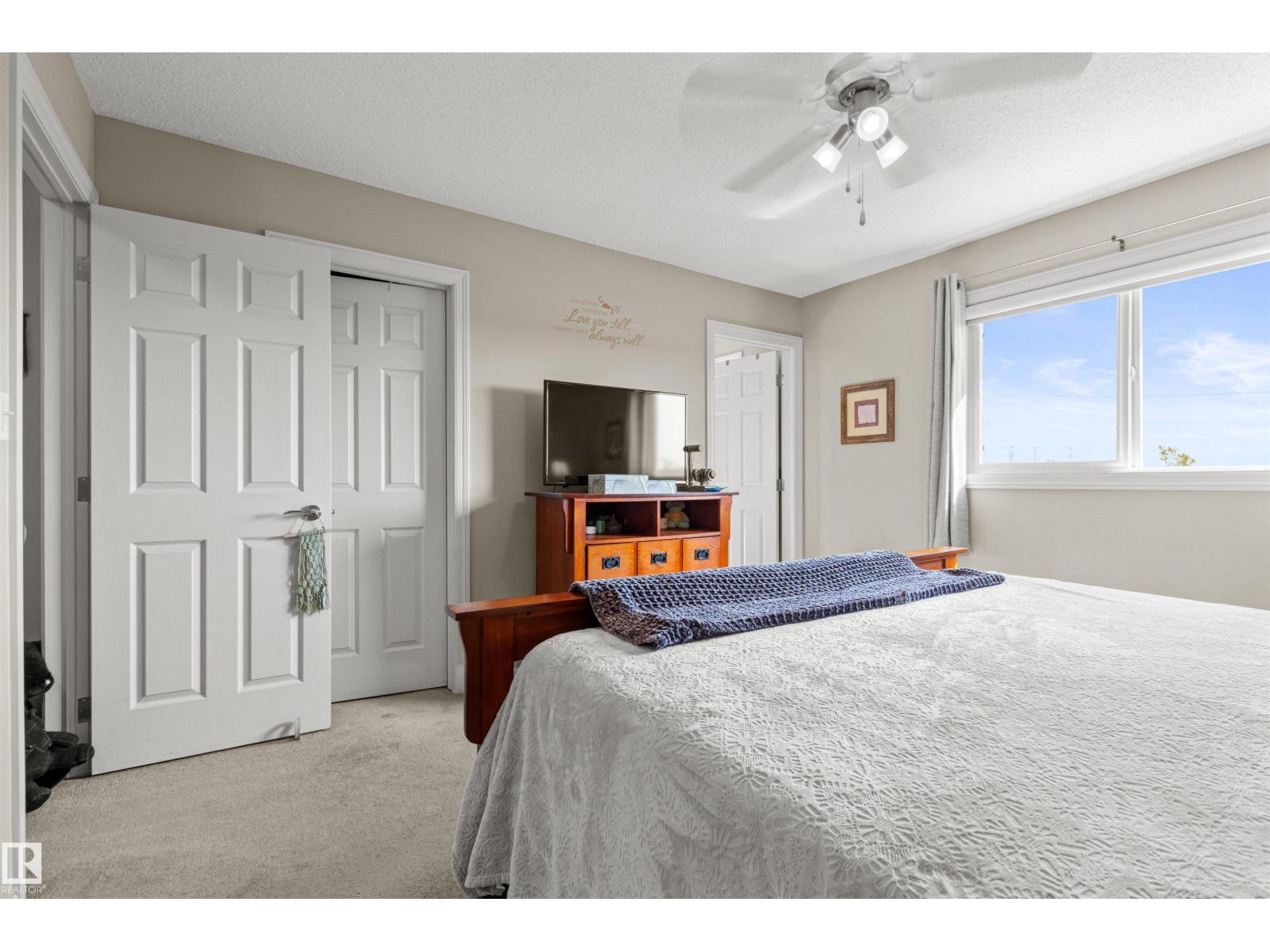 Photo 3 of 147 51 St Sw, Edmonton AB