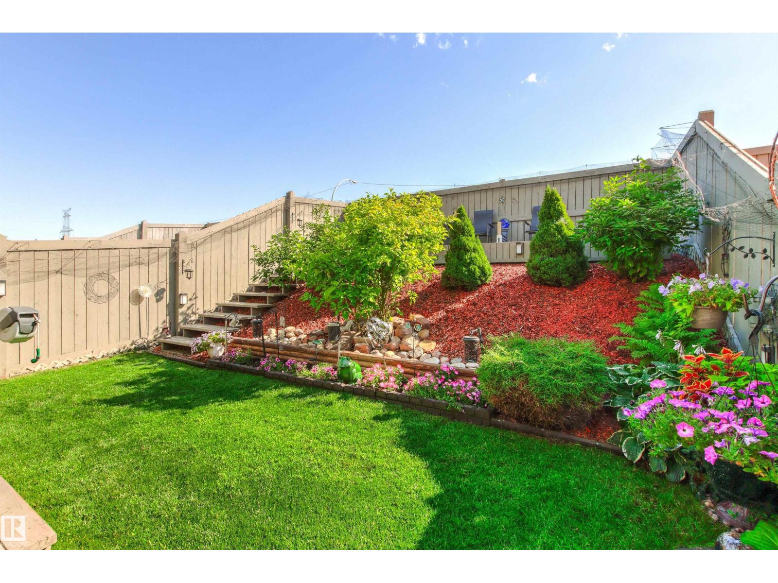Photo 36 of 147 51 St Sw, Edmonton AB