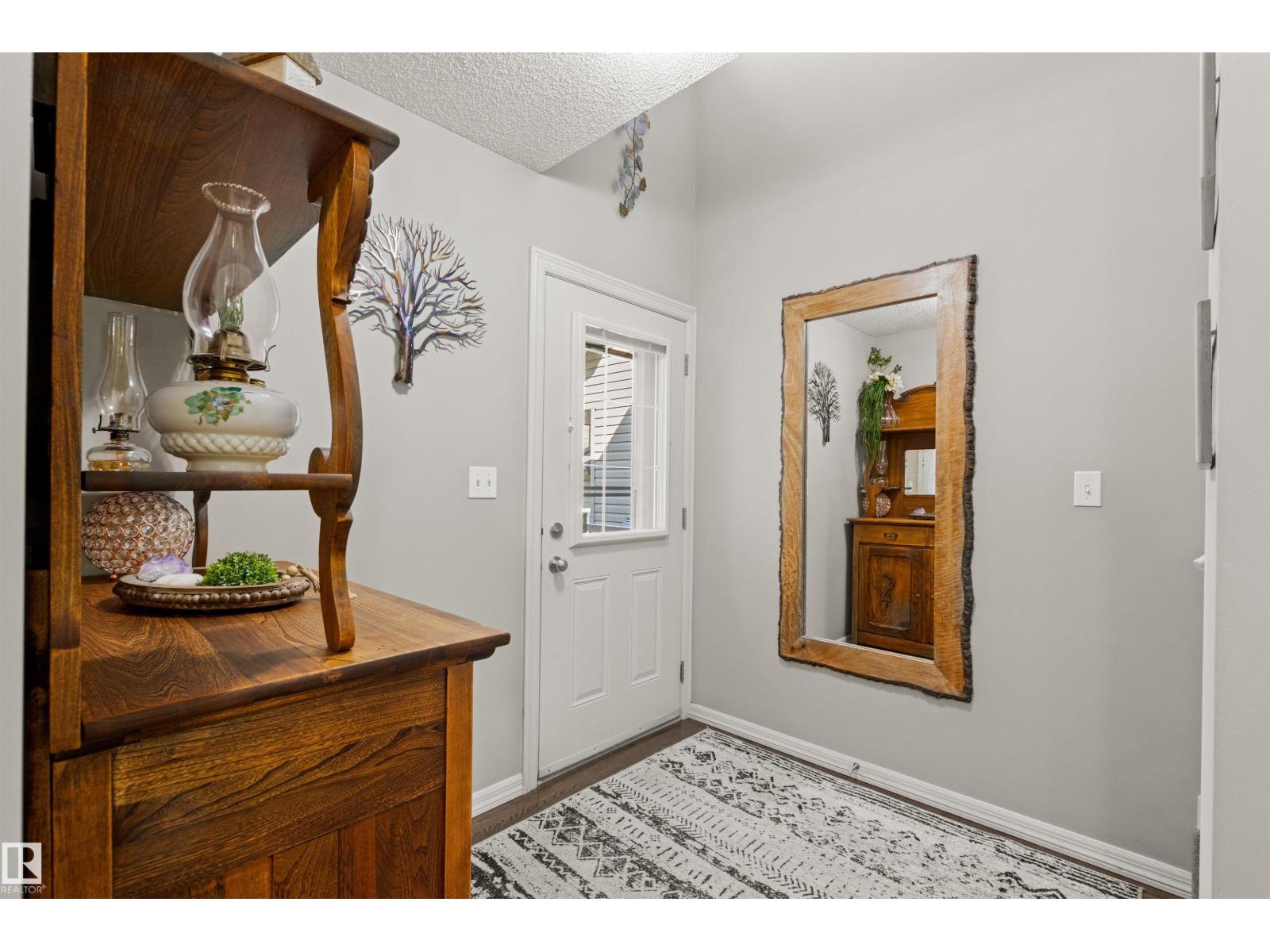 Photo 47 of 147 51 St Sw, Edmonton AB