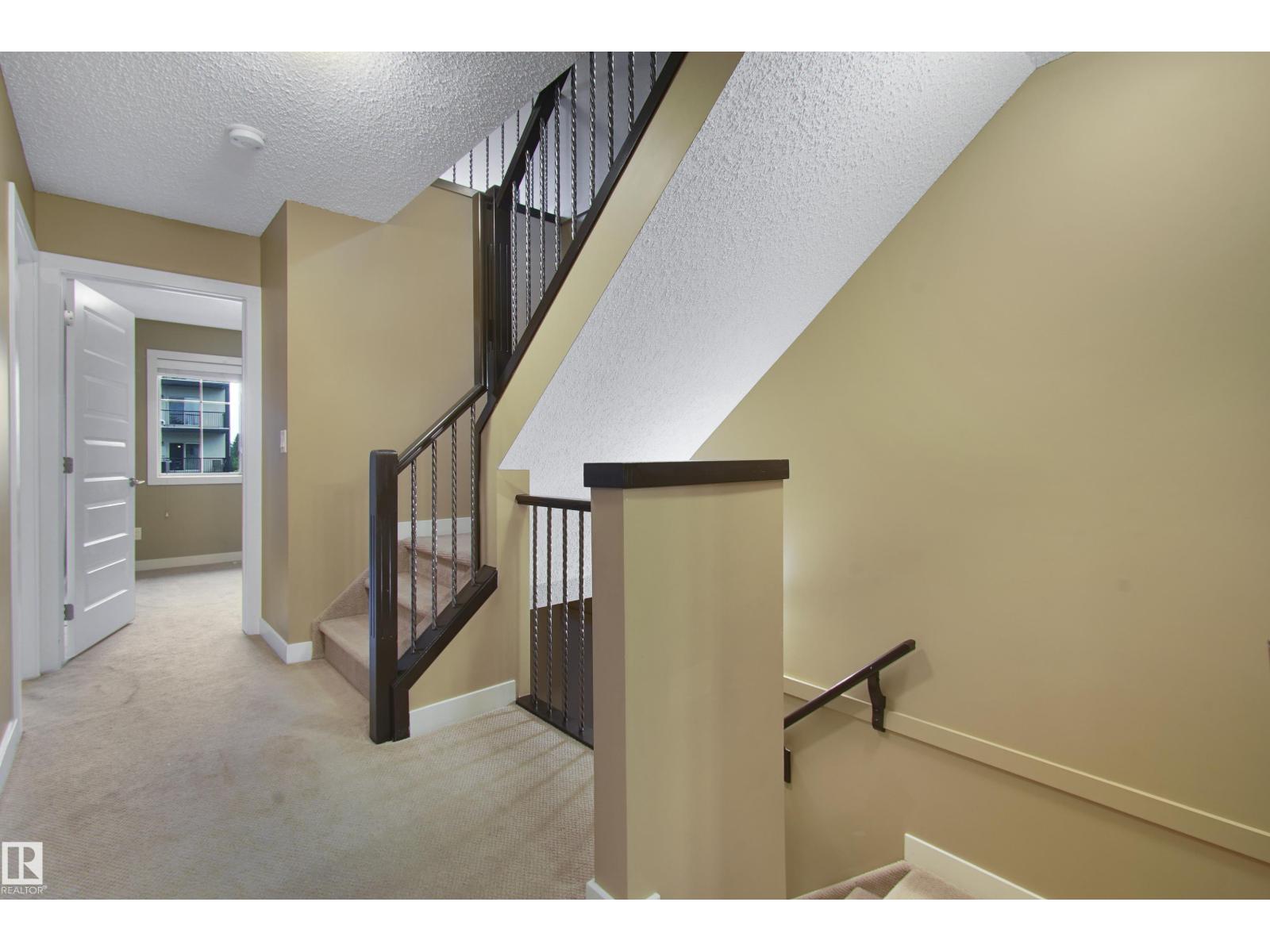 Photo 9 of 106 10540 56 Av Nw, Edmonton AB
