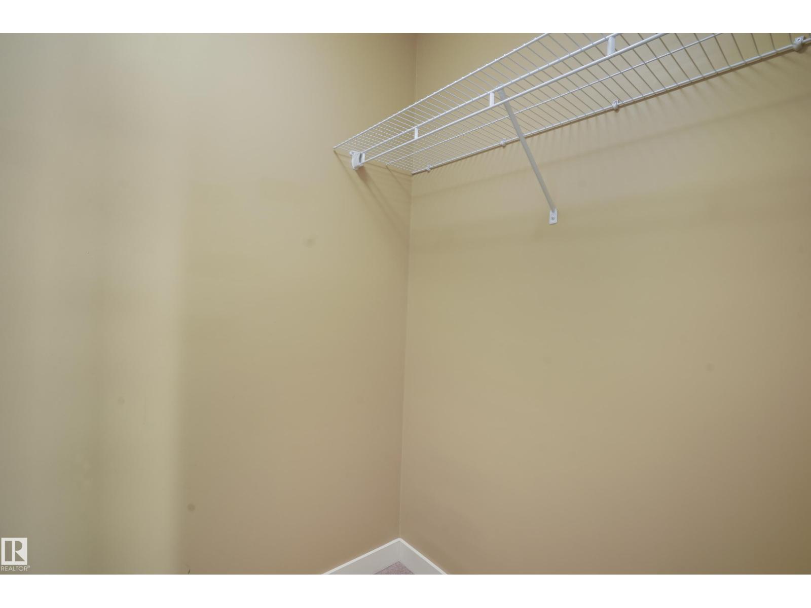 Photo 27 of 106 10540 56 Av Nw, Edmonton AB