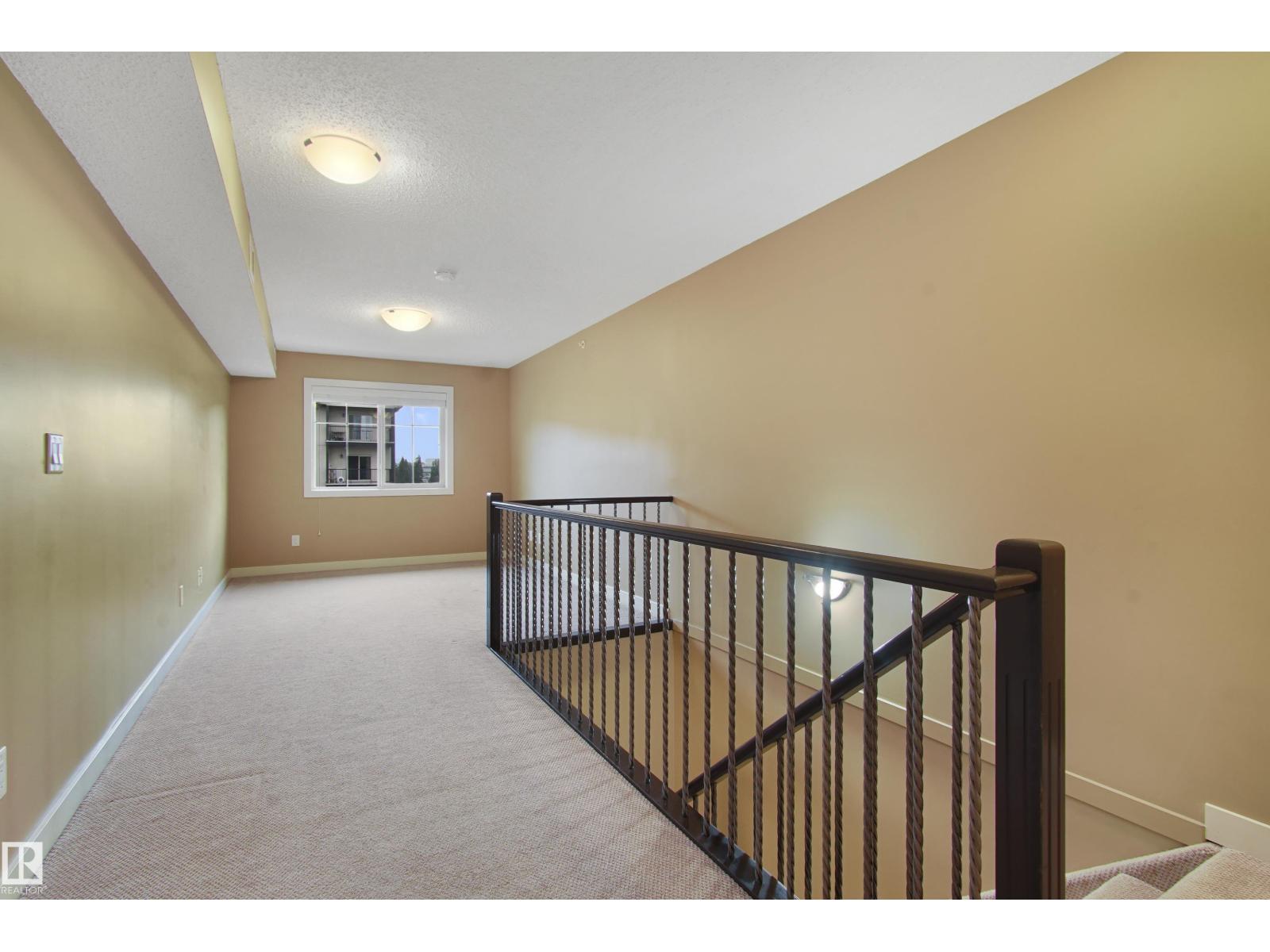 Photo 35 of 106 10540 56 Av Nw, Edmonton AB
