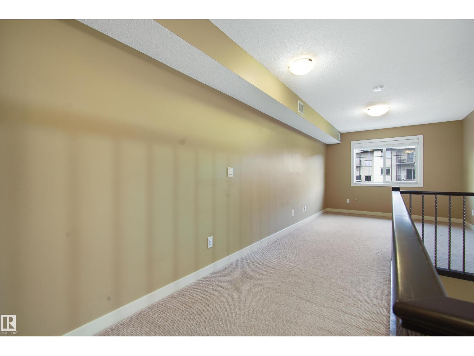 Photo 7 of 106 10540 56 Av Nw, Edmonton AB