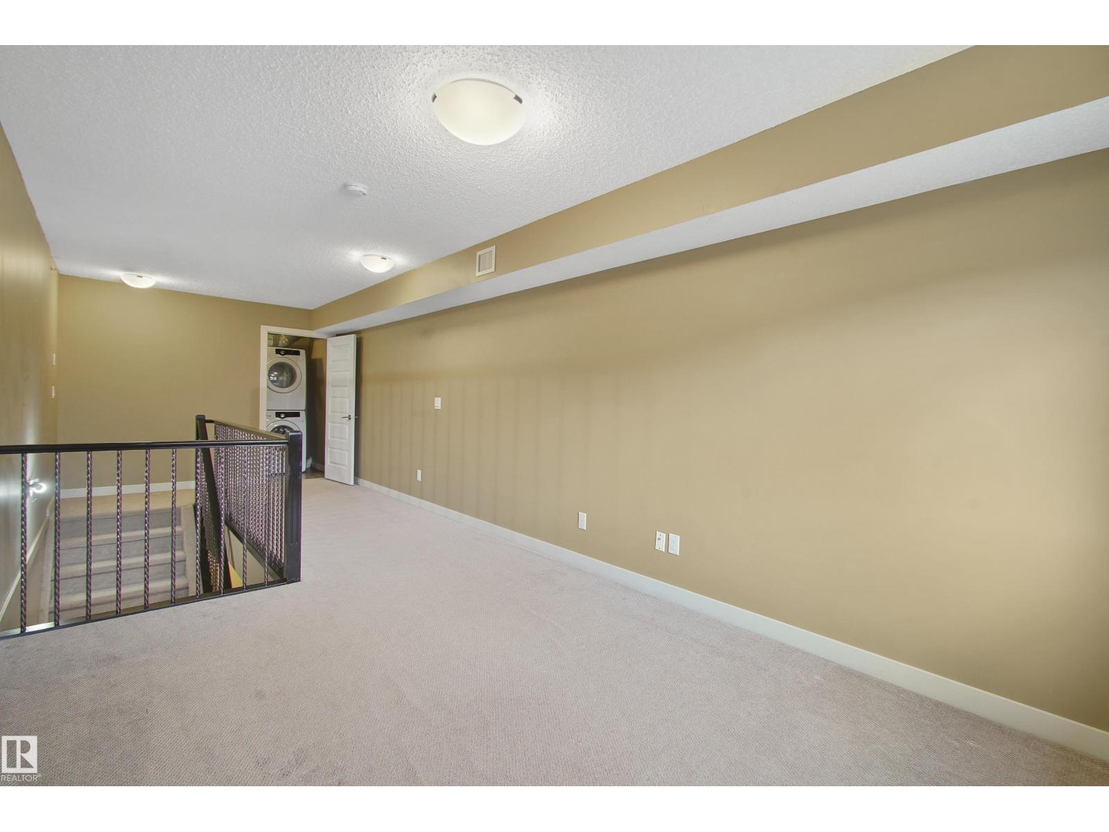 Photo 5 of 106 10540 56 Av Nw, Edmonton AB