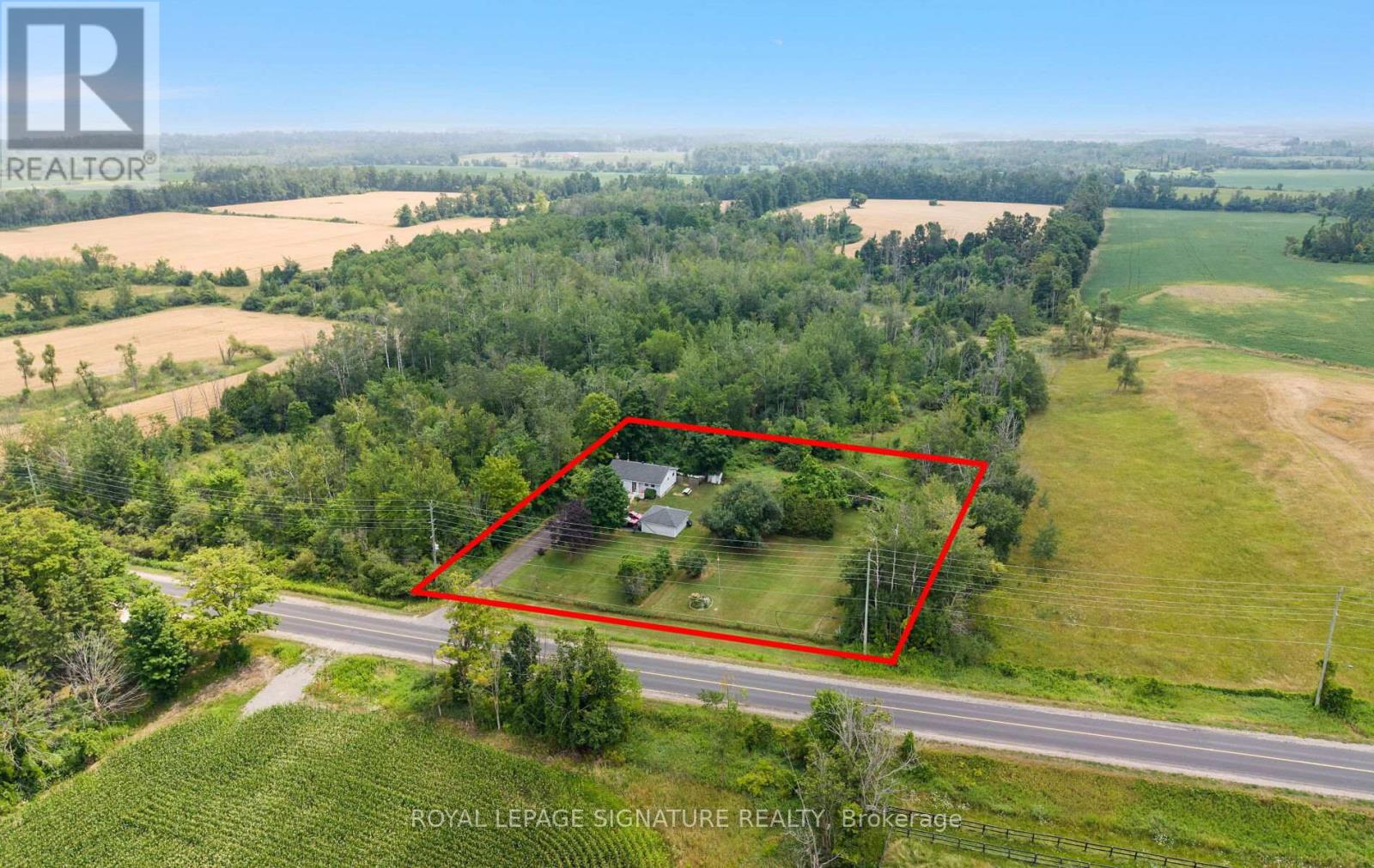 Photo 4 of 1359 10th Line, Innisfil ON
