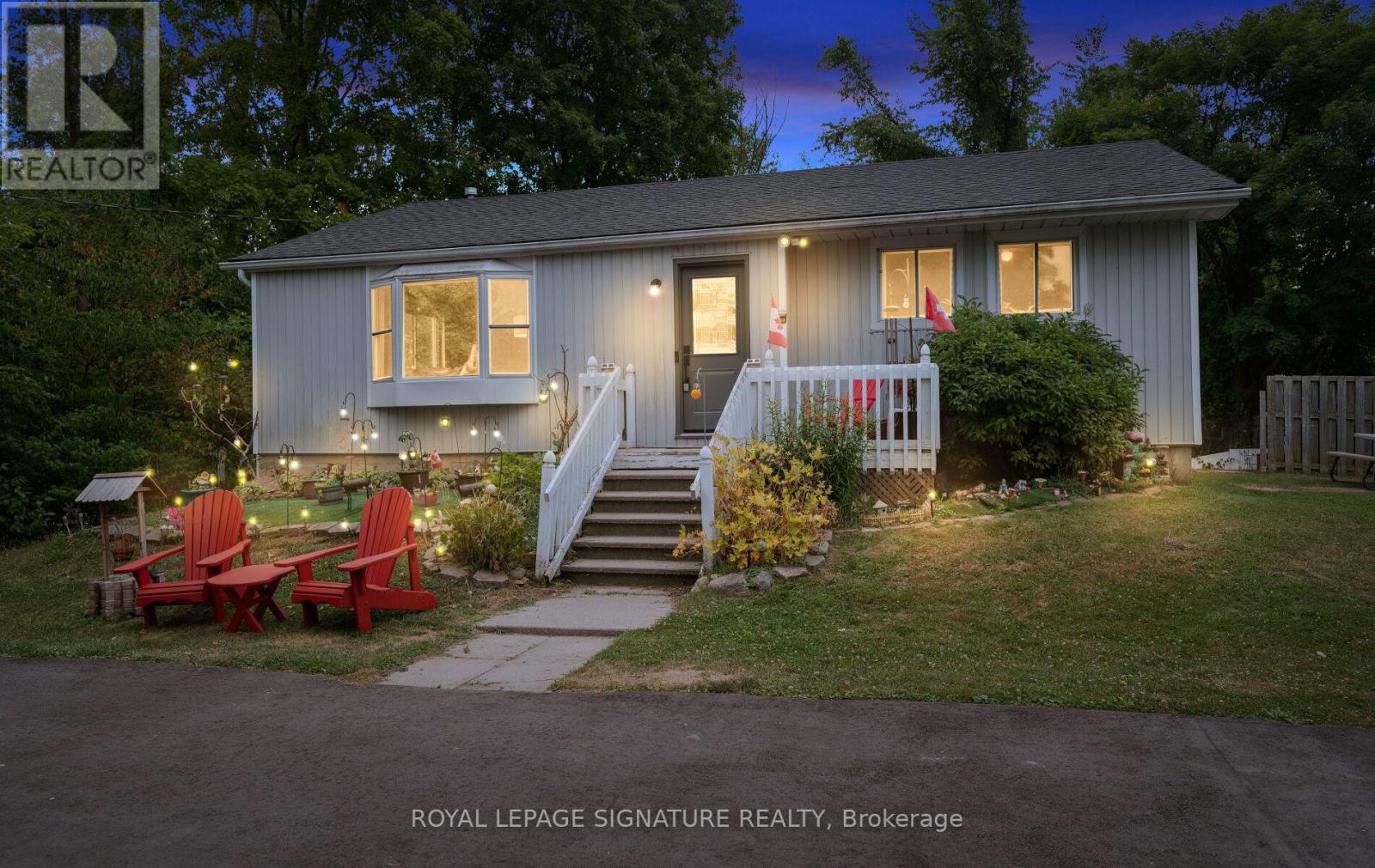 Photo 5 of 1359 10th Line, Innisfil ON