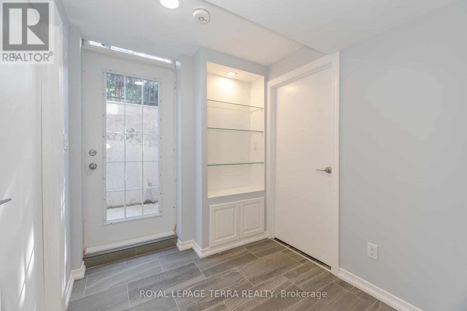 Photo 31 of 1 Copperfield Road, Brampton ON