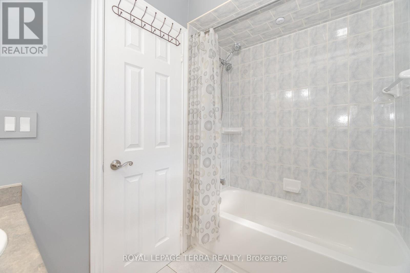 Photo 30 of 1 Copperfield Road, Brampton ON
