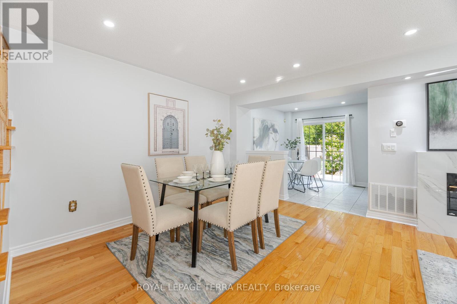 Photo 11 of 1 Copperfield Road, Brampton ON