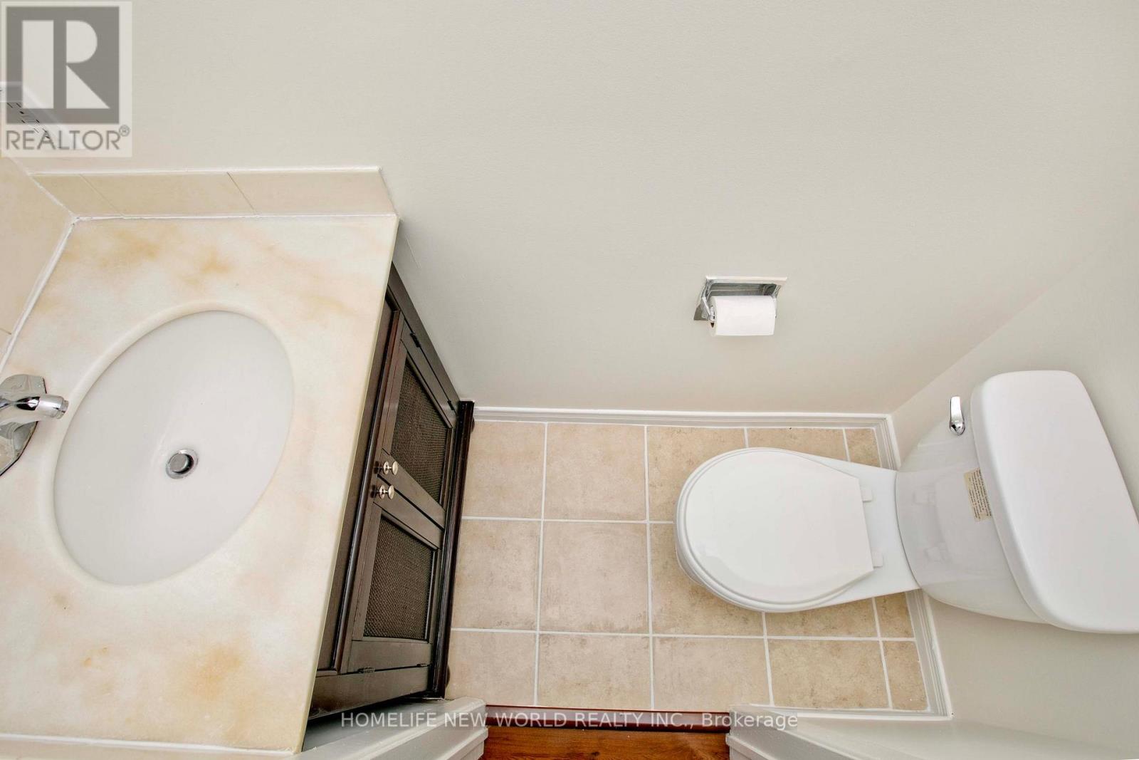 Photo 5 of 5 Hendon Road, Markham ON