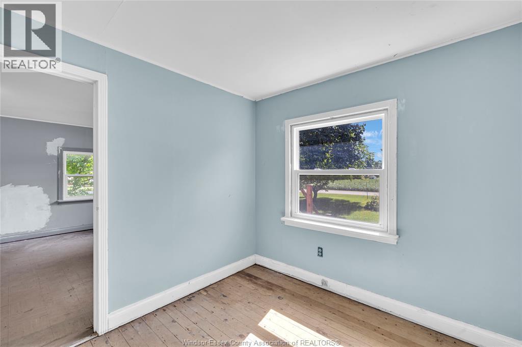 Photo 22 of 23365 Dew Drop Road, Thamesville ON