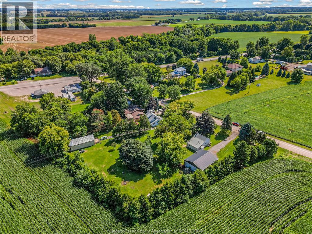 Photo 13 of 23365 Dew Drop Road, Thamesville ON