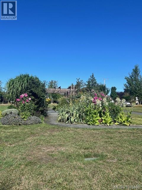 Photo 56 of 1869 Penshurst Rd, Saanich BC