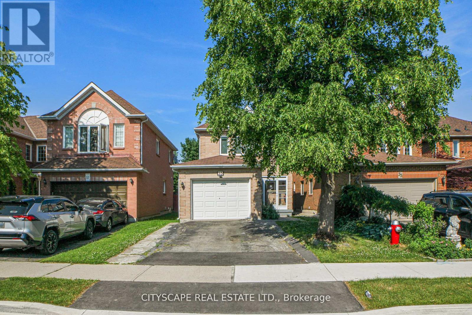 Photo 19 of 35 Letty Avenue, Brampton ON