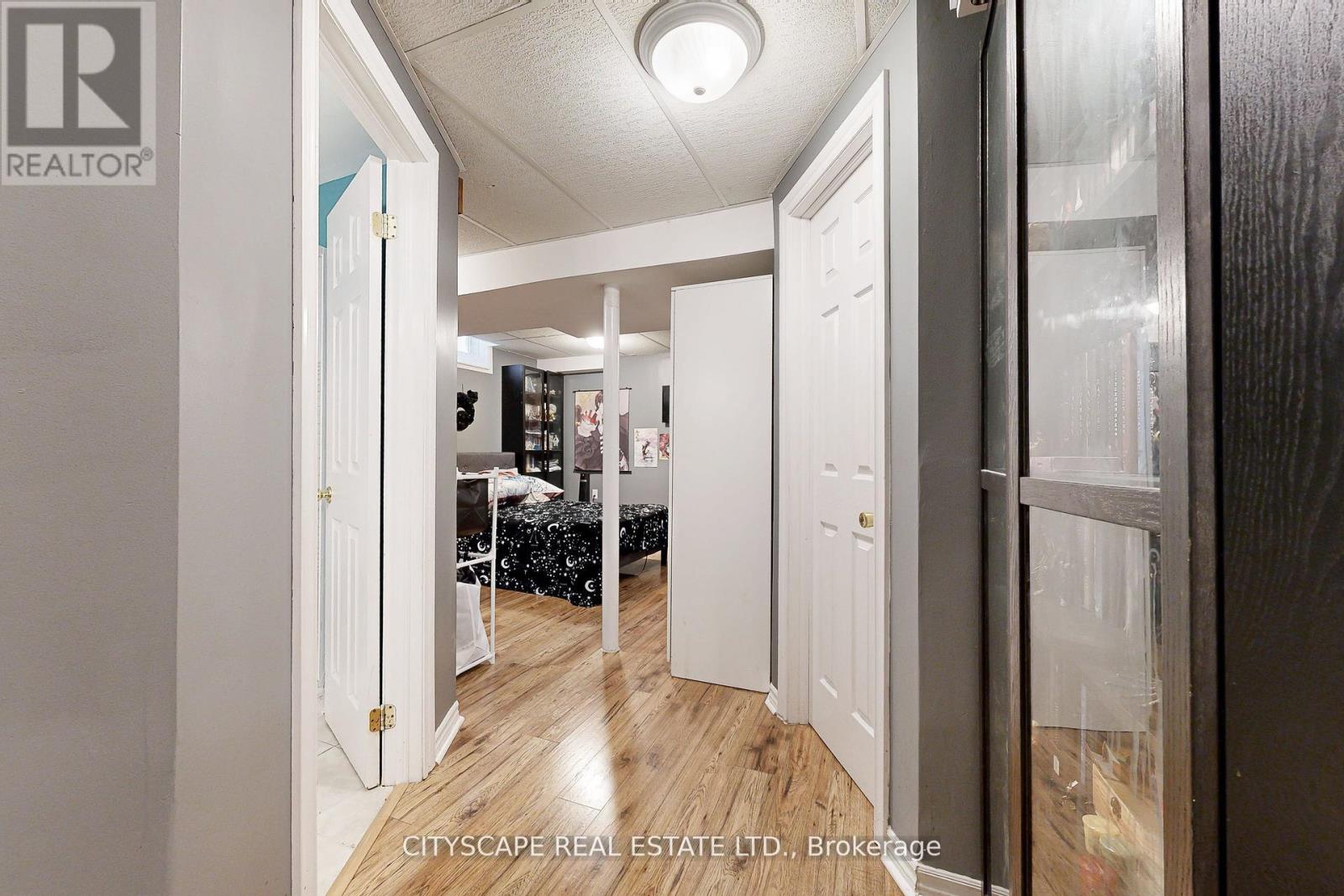 Photo 27 of 35 Letty Avenue, Brampton ON