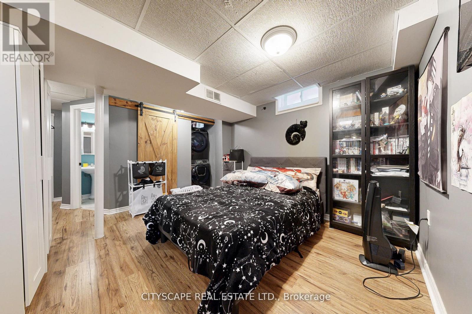Photo 26 of 35 Letty Avenue, Brampton ON