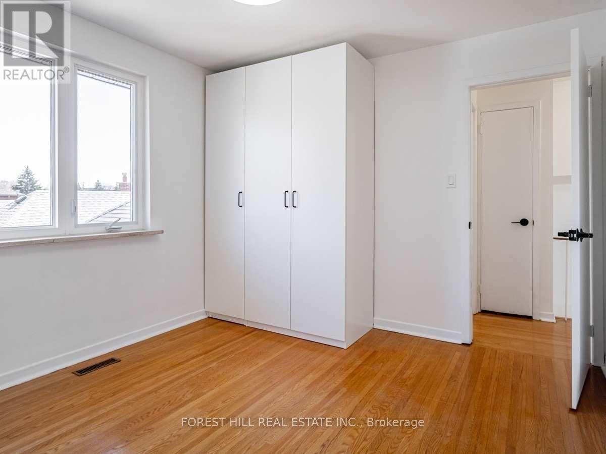 Photo 25 of A 80 Belgravia Avenue, Toronto ON