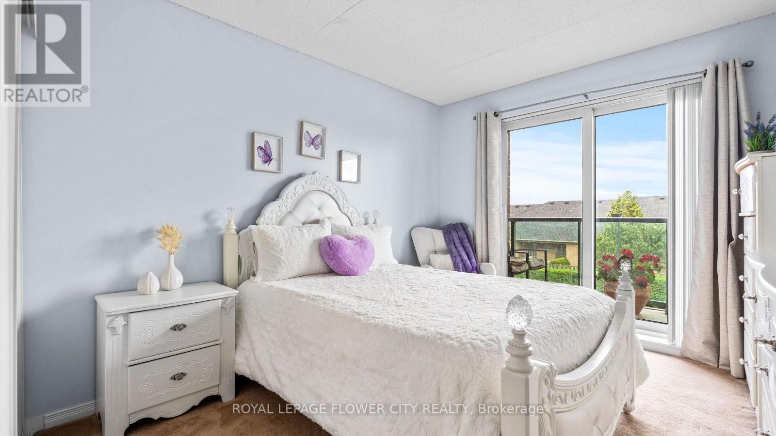 Photo 15 of 204 25 Via Rosedale, Brampton ON