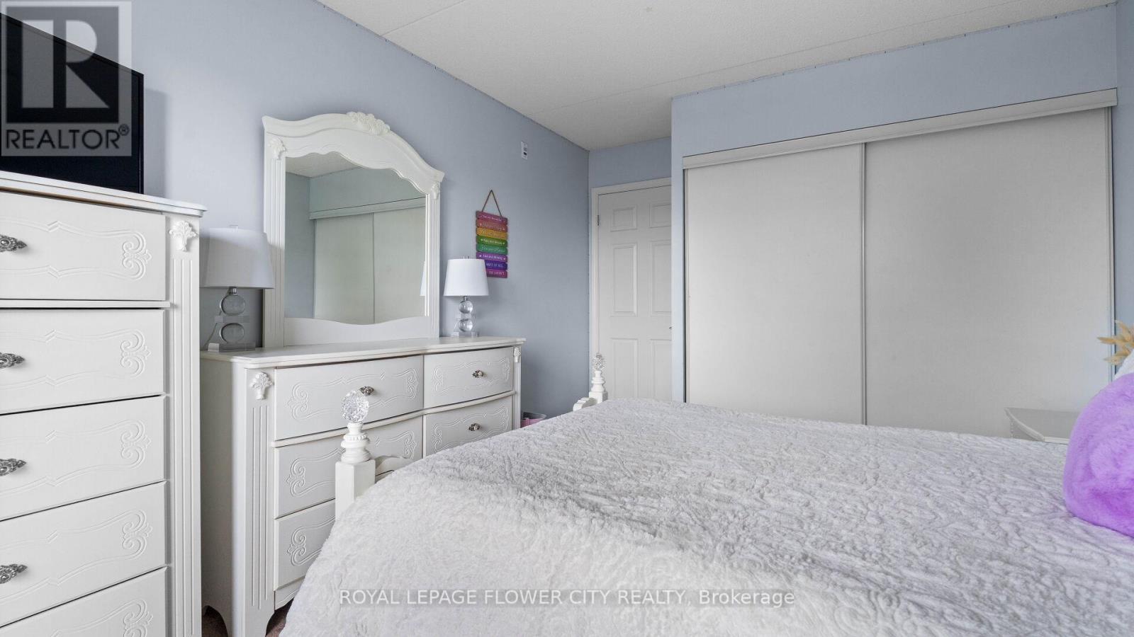 Photo 16 of 204 25 Via Rosedale, Brampton ON