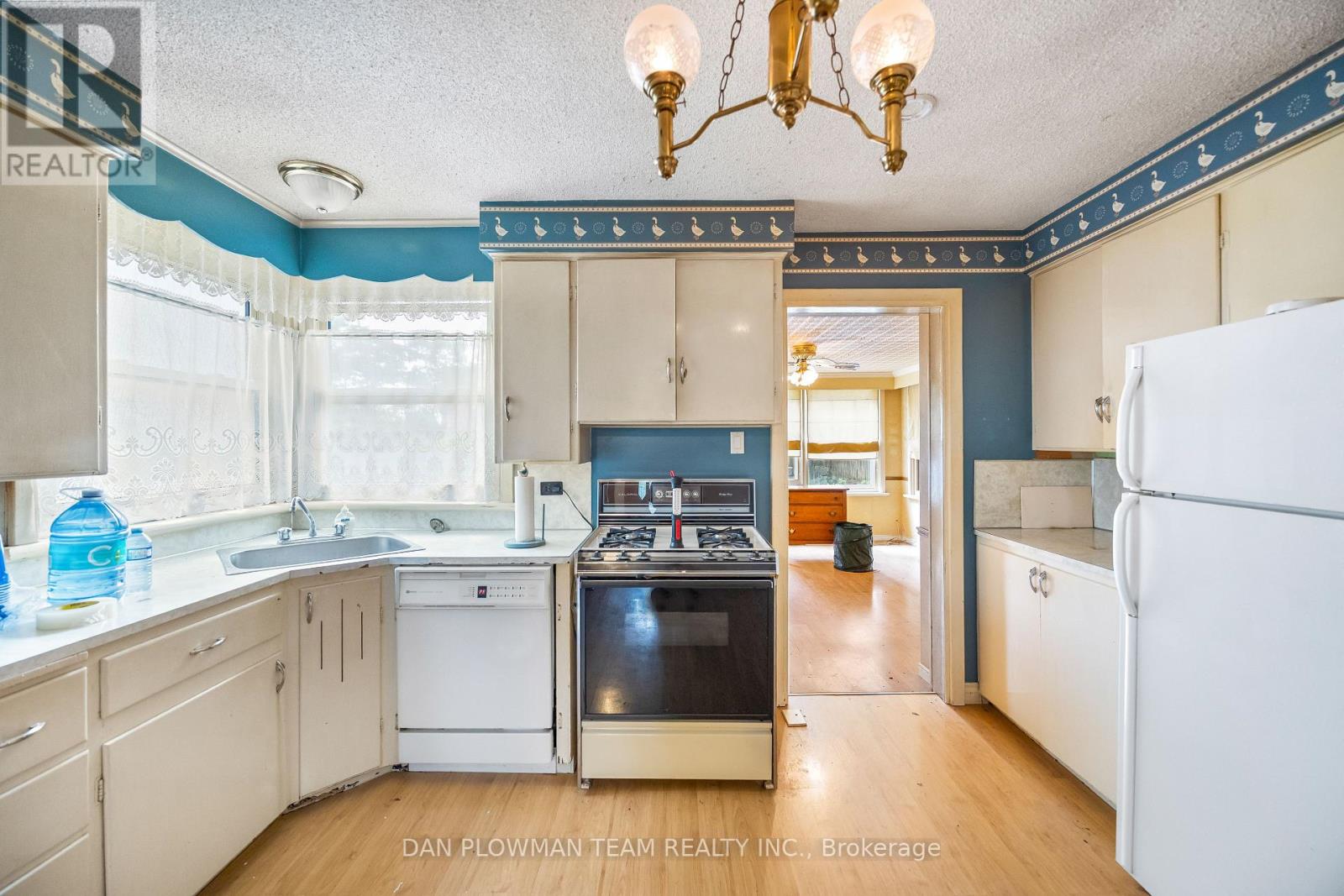 Photo 1 of 46 First Avenue, Orangeville ON