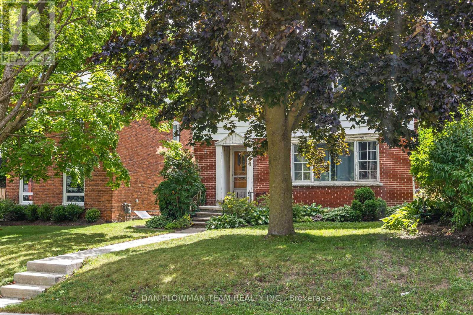 Photo 6 of 46 First Avenue, Orangeville ON