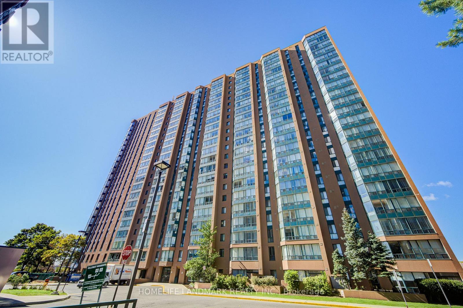 Photo 1 of 2306 155 Hillcrest Avenue, Mississauga ON