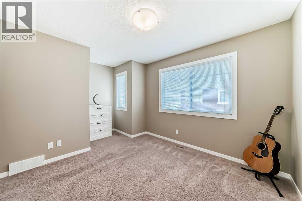 Photo 22 of 236 New Brighton Row Se, Calgary AB