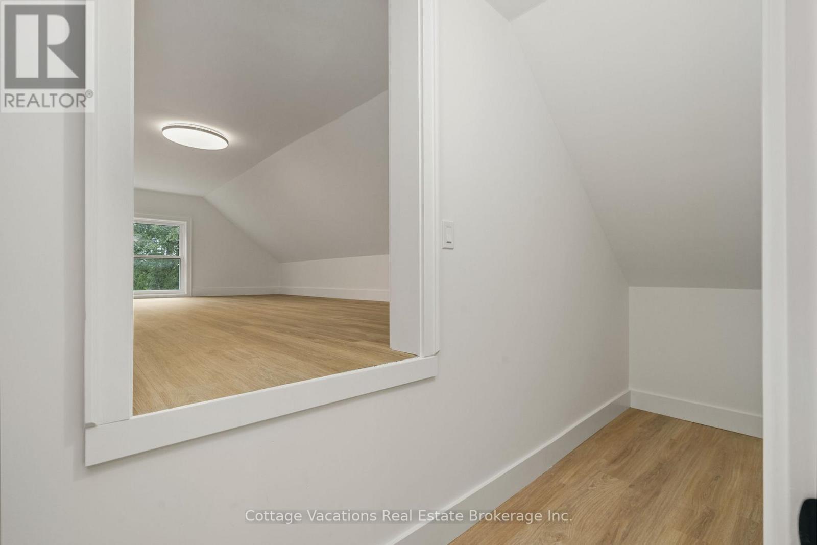 Photo 39 of 225 Etwell Road, Huntsville ON
