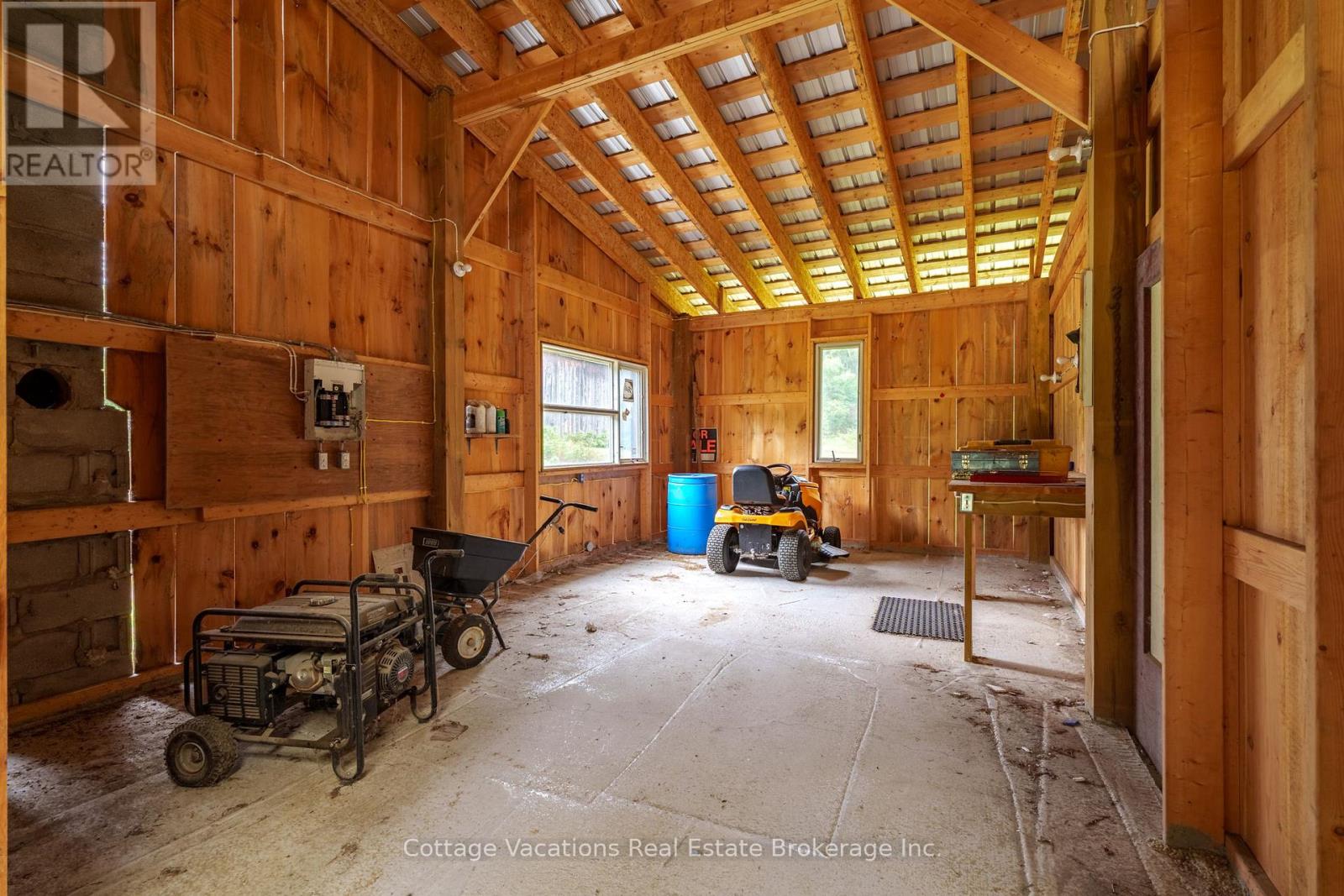 Photo 24 of 225 Etwell Road, Huntsville ON