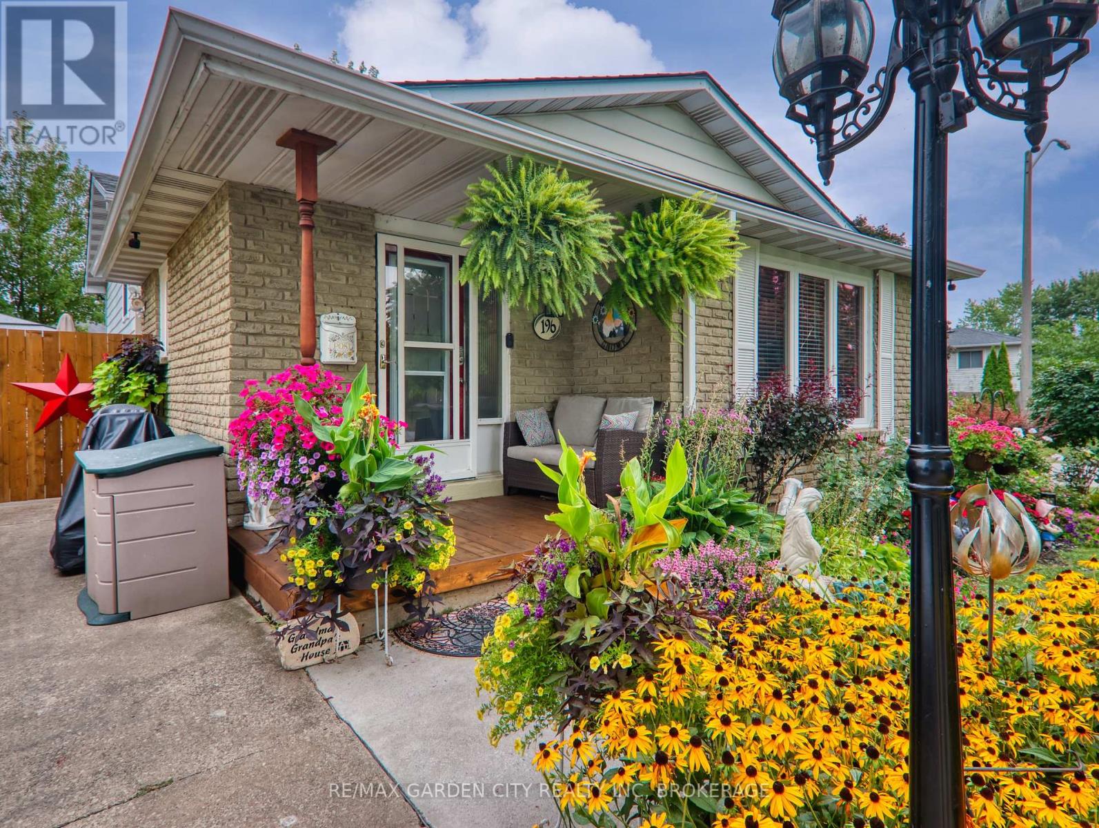 Photo 1 of 196 Keefer Road, Thorold ON