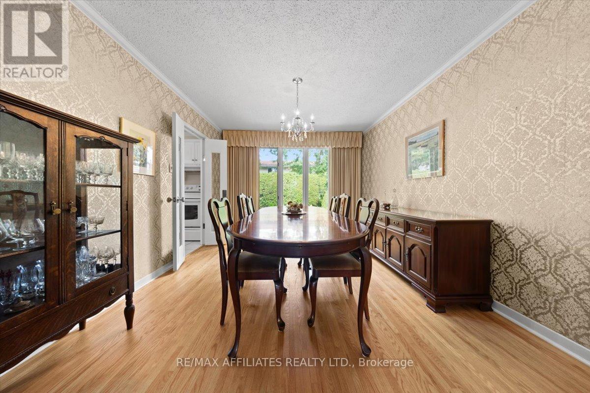 Photo 43 of 49 Silver Aspen Crescent, Ottawa ON