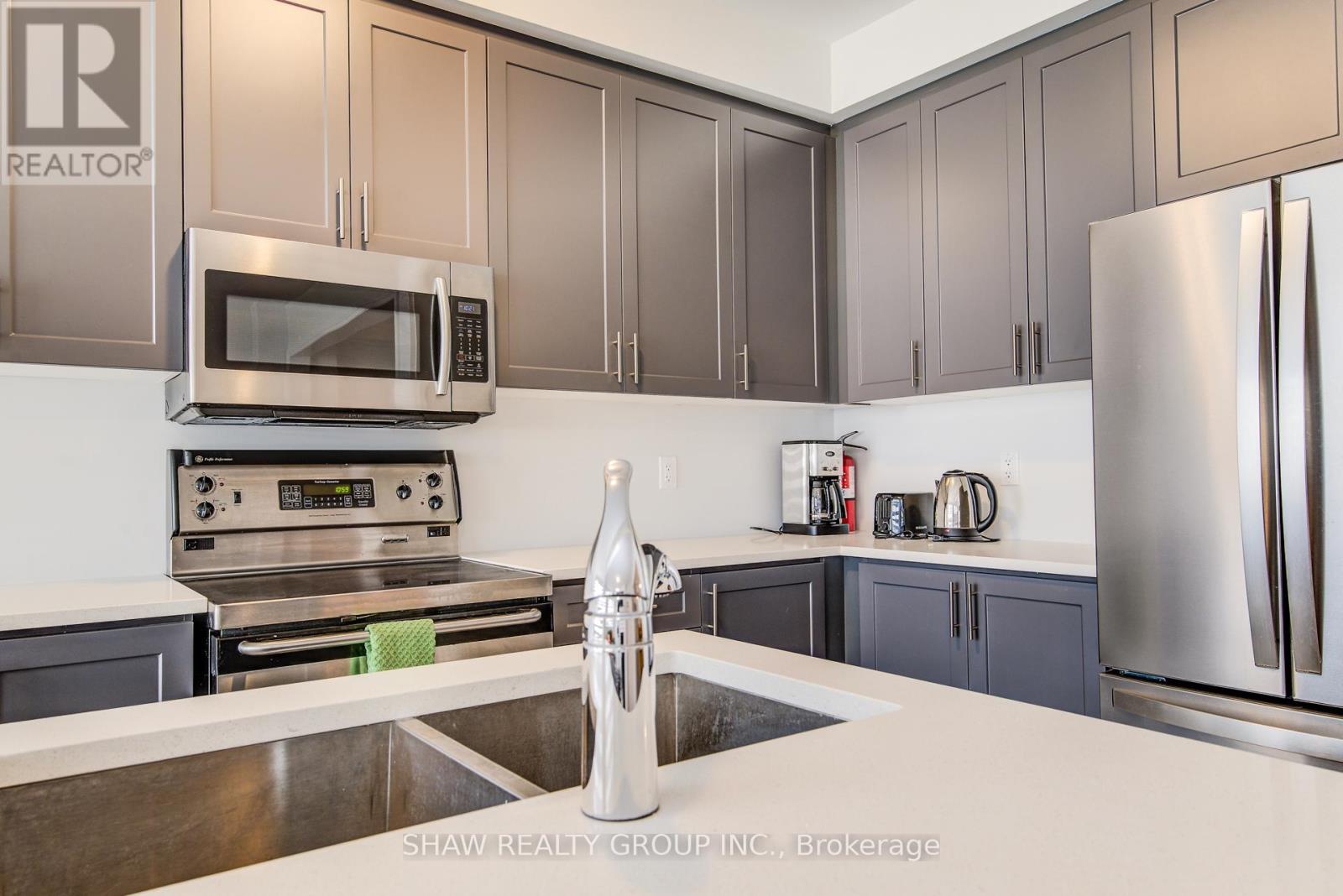 Photo 23 of 263 Harwood Avenue, Woodstock ON