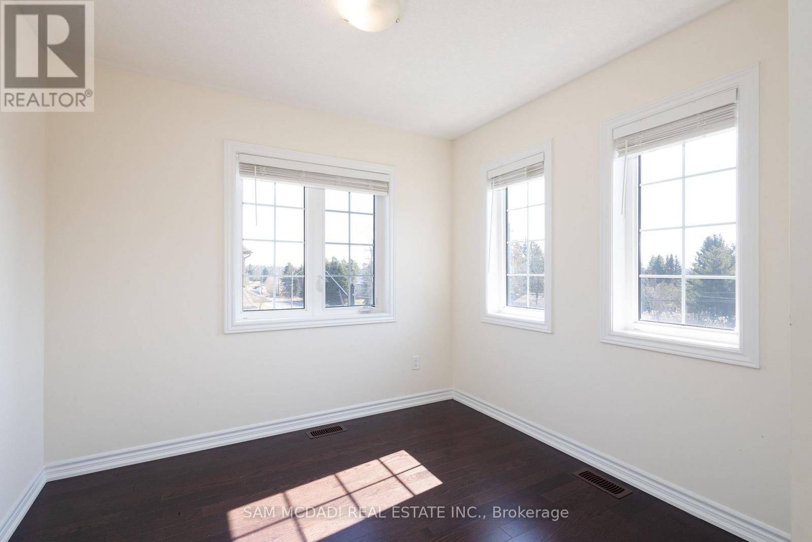Photo 28 of 1 515 Garner Road W, Hamilton ON