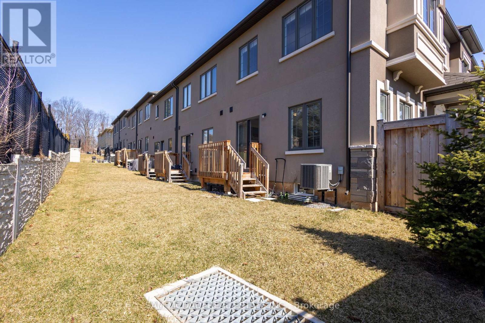 Photo 35 of 1 515 Garner Road W, Hamilton ON