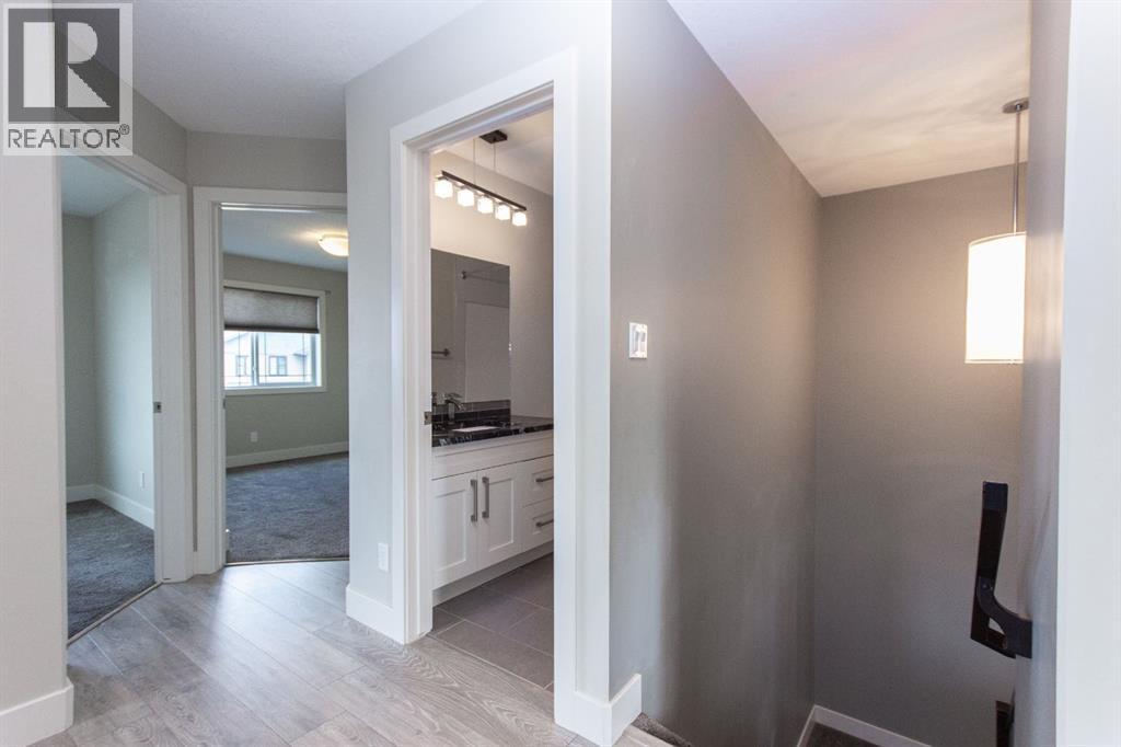 Photo 17 of 93 Turner Crescent, Red Deer AB