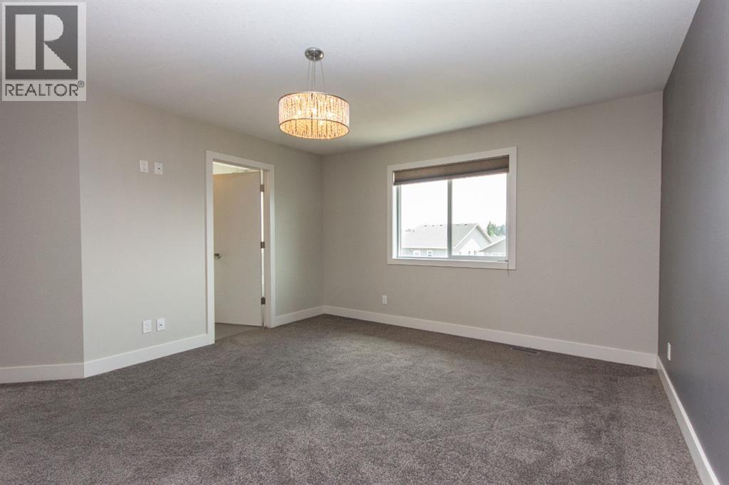 Photo 23 of 93 Turner Crescent, Red Deer AB