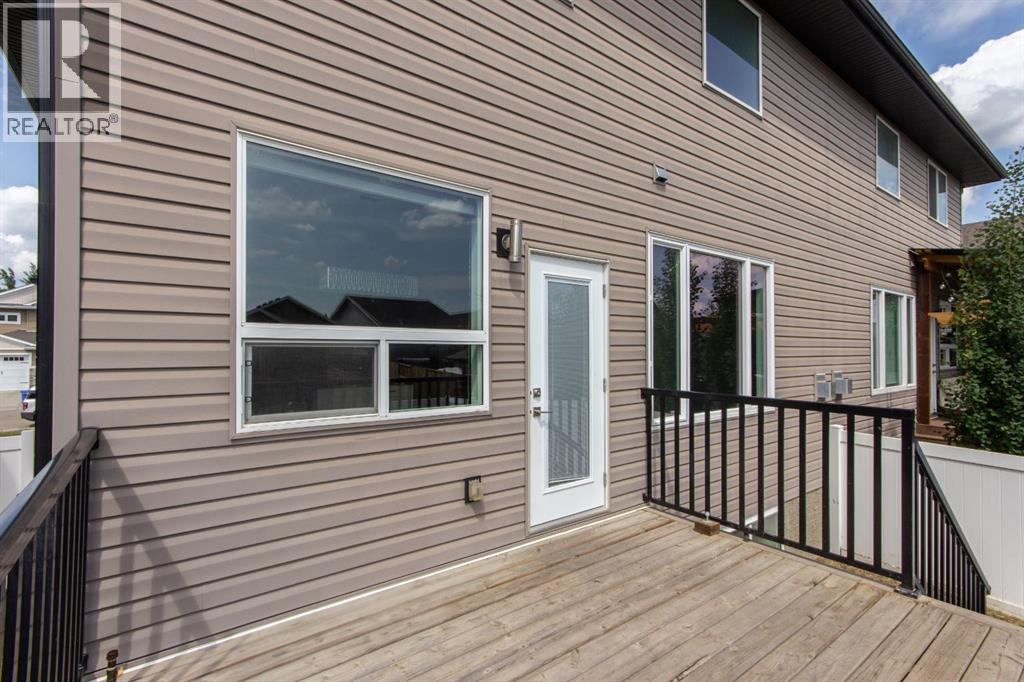 Photo 16 of 93 Turner Crescent, Red Deer AB