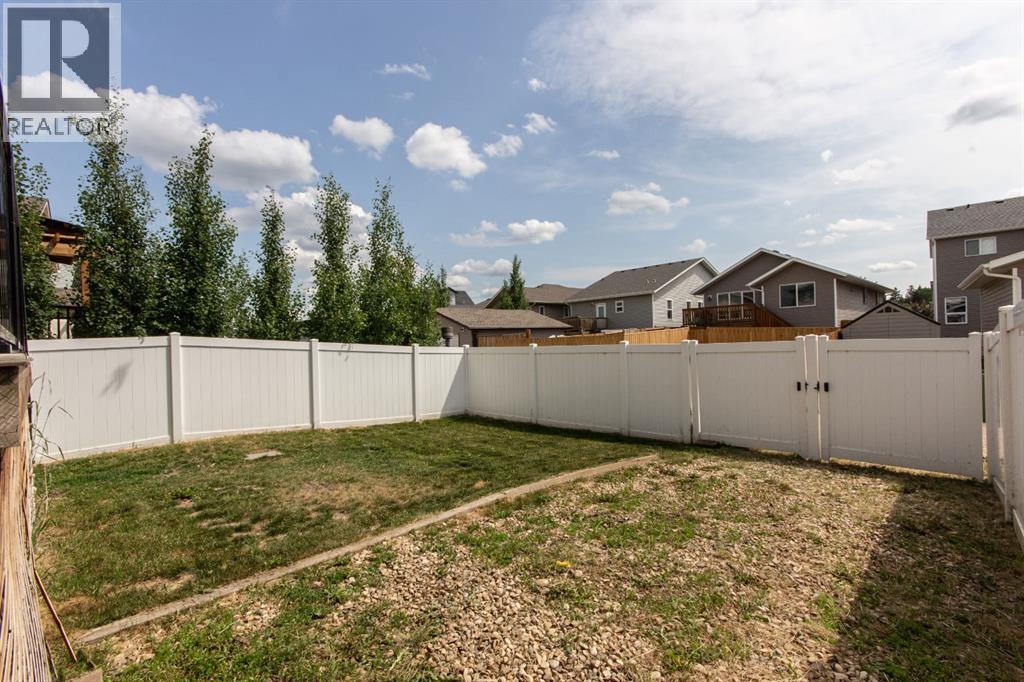 Photo 30 of 93 Turner Crescent, Red Deer AB
