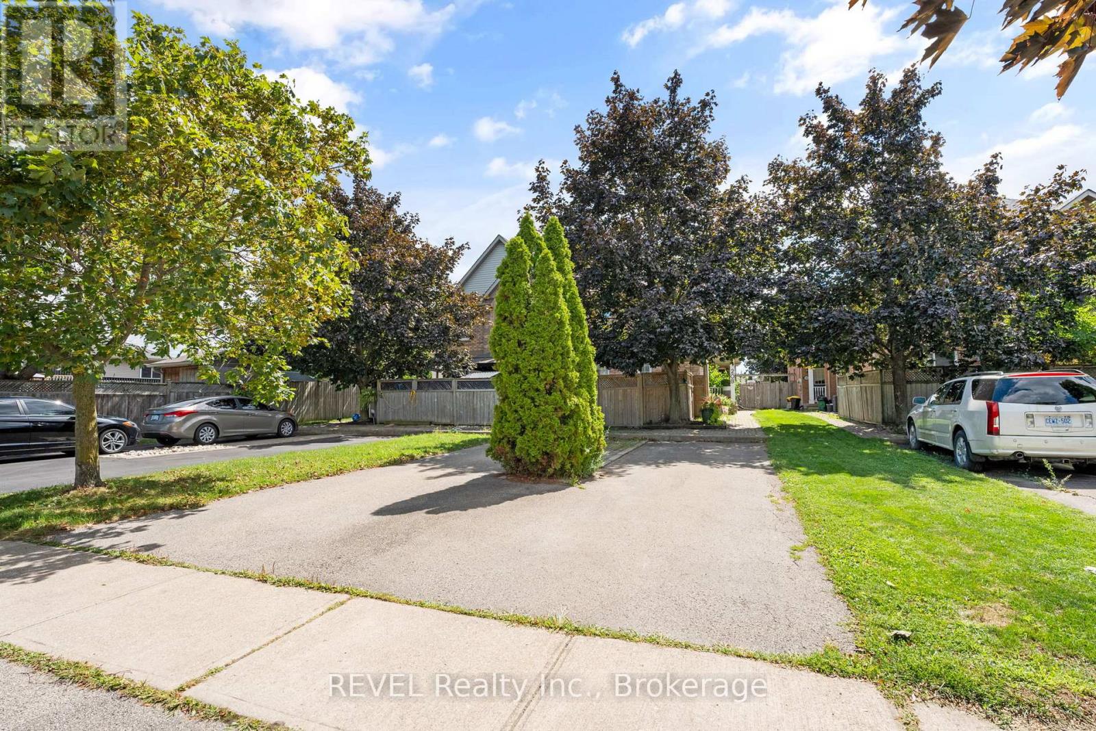 Photo 13 of A 20 Brown Drive, St Catharines ON