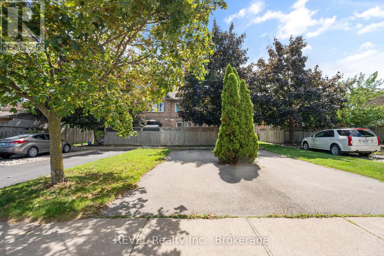 Photo 25 of A 20 Brown Drive, St Catharines ON