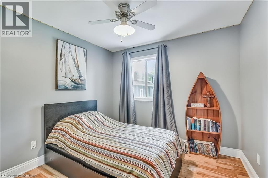 Photo 41 of 8 Beach Road, Lowbanks ON