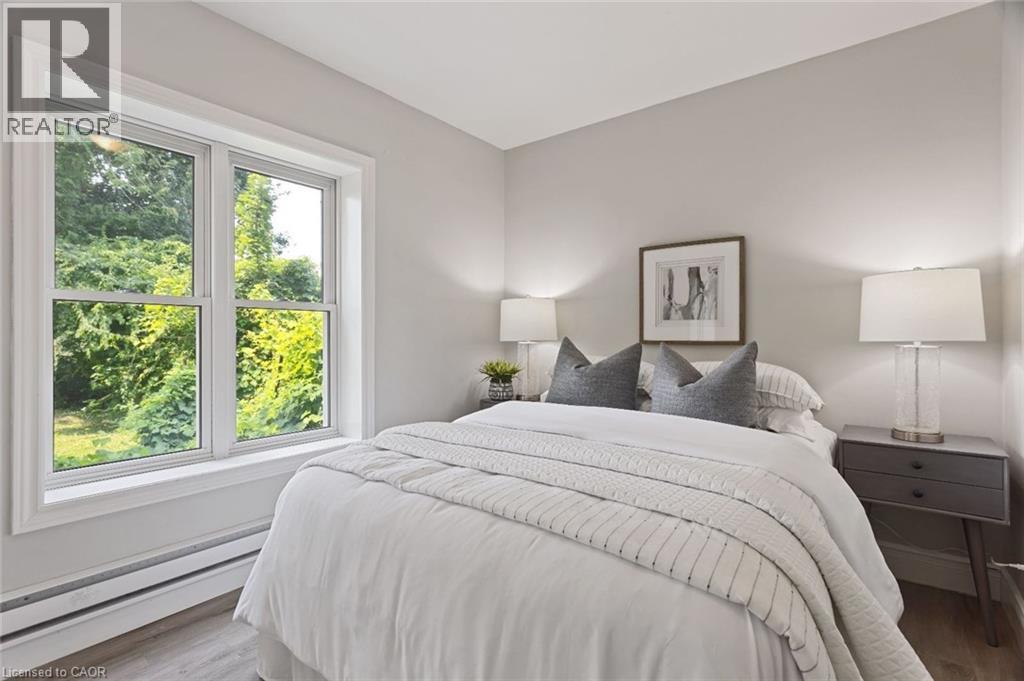 Photo 20 of 117 Stuart Street, London ON