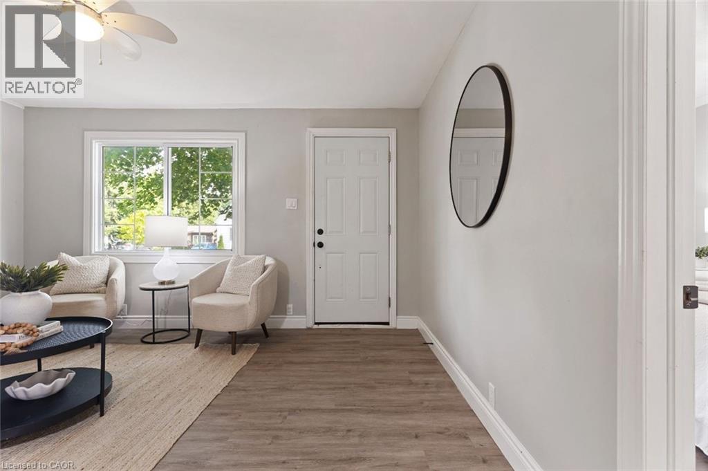 Photo 13 of 117 Stuart Street, London ON