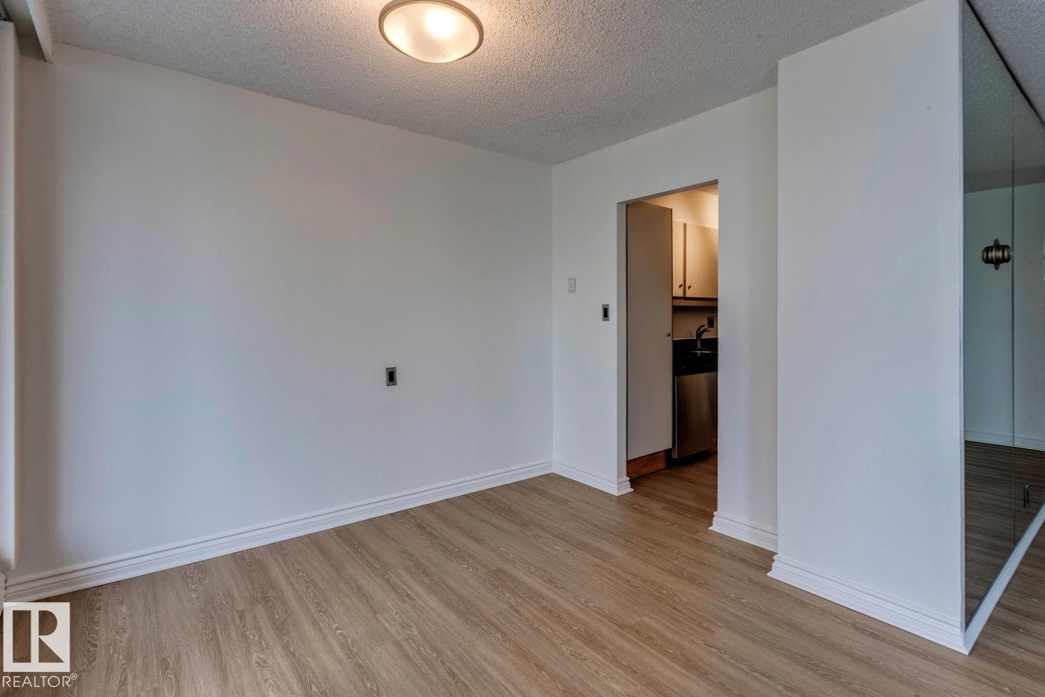 Photo 26 of 201 8340 Jasper Av Nw, Edmonton AB