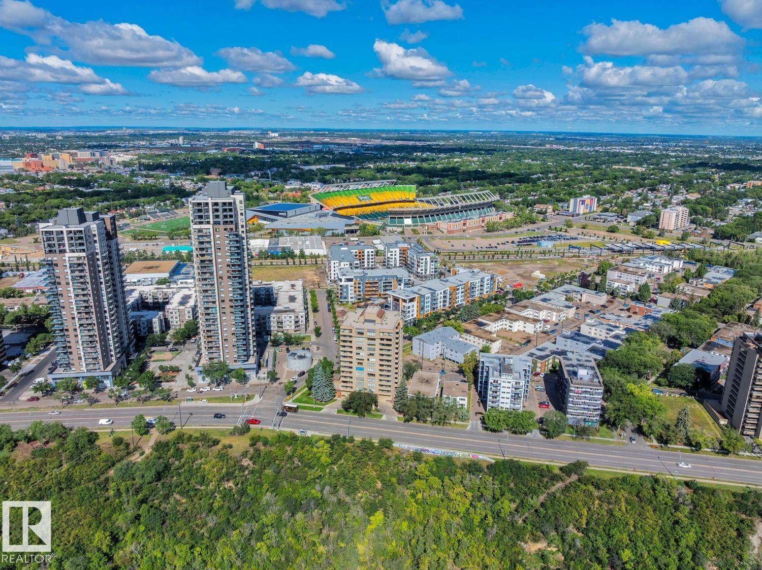 Photo 12 of 201 8340 Jasper Av Nw, Edmonton AB